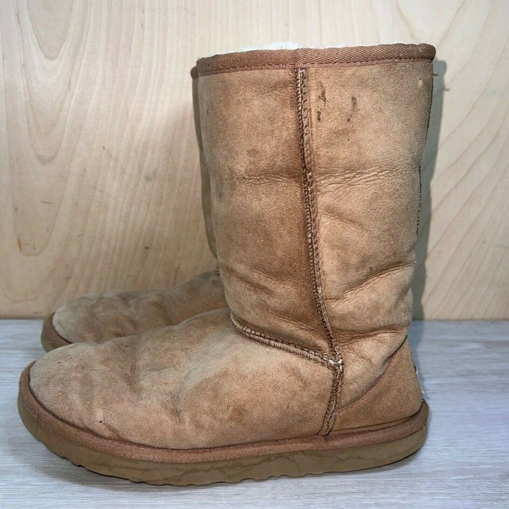 ‎UGG Classic Tall Chestnut Brown Women's 7
